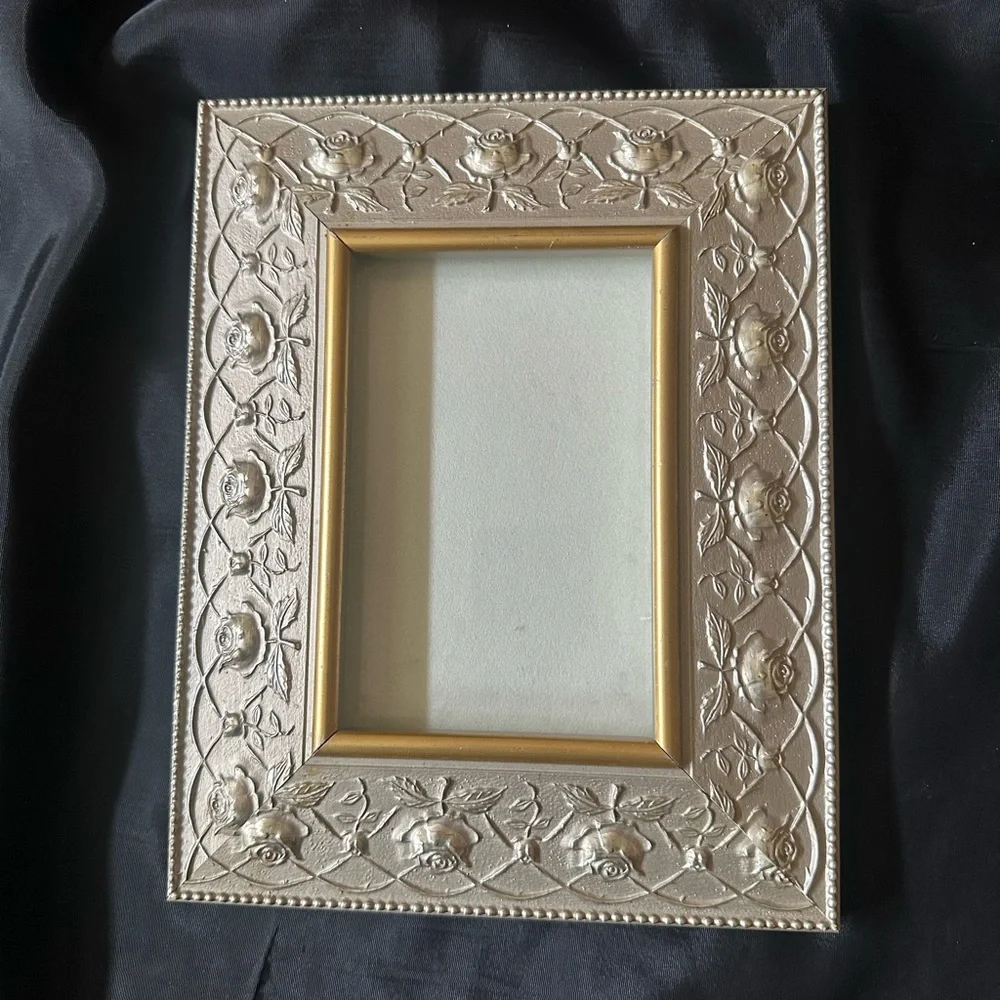 Silver Grey and Gold Picture Frame Rose Design 4x6 Photo Size